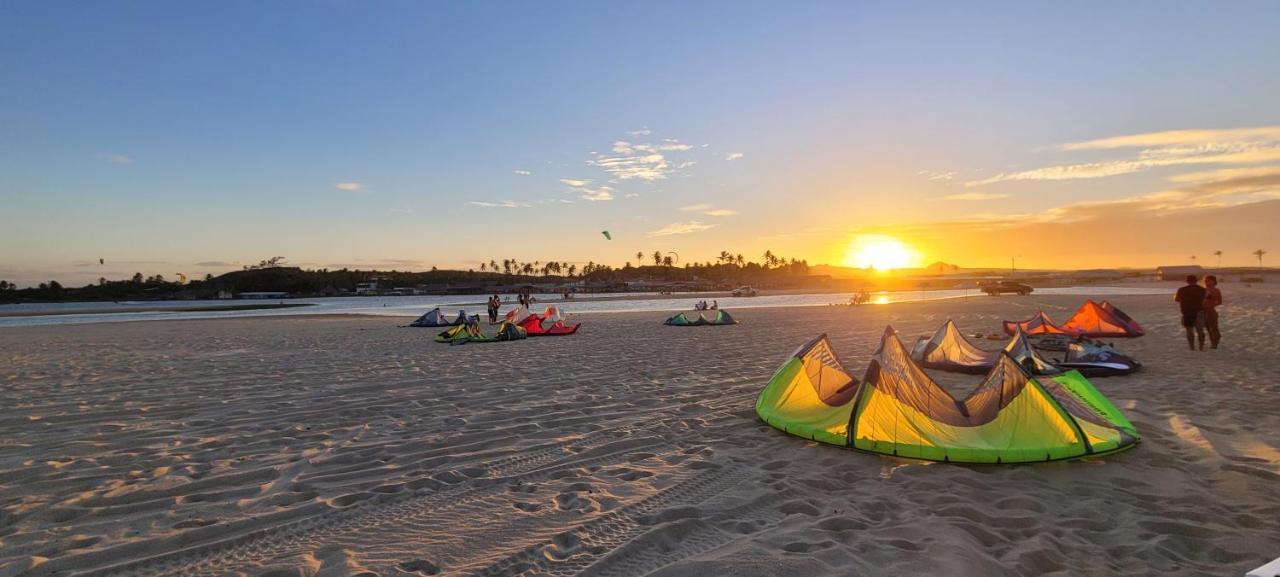 Beira mar Meireles a um passo do mar Fortaleza (Ceara) Exterior foto